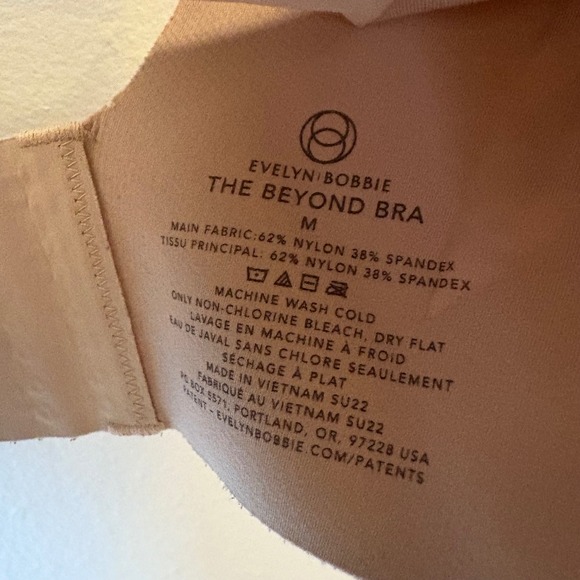 Evelyn & Bobbie The Beyond Bra Beige Wireless Seamless Support Bra Size Medium - Picture 3 of 3